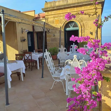 Batarà - La Terrazza Del Centro 3* Agrigente