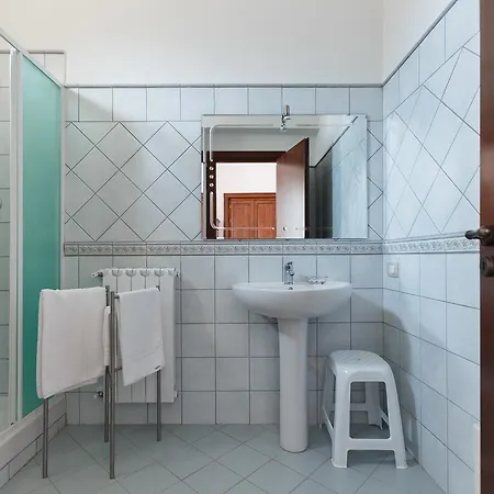 Batarà - La Terrazza Del Centro 3*