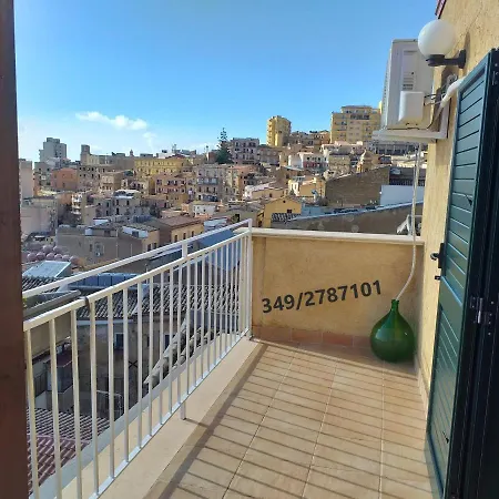 Alojamento de Acomodação e Pequeno-almoço Batarà - La Terrazza Del Centro Agrigento