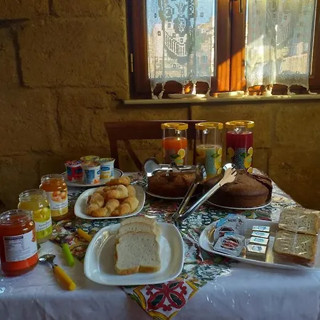 Alojamento de Acomodação e Pequeno-almoço Batarà - La Terrazza Del Centro