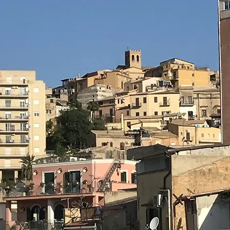 Alojamento de Acomodação e Pequeno-almoço Batarà - La Terrazza Del Centro Agrigento